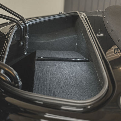 SOLD - Morgan Aero 8 BMW 4.8 Ltr V8 - Morgan Port Black