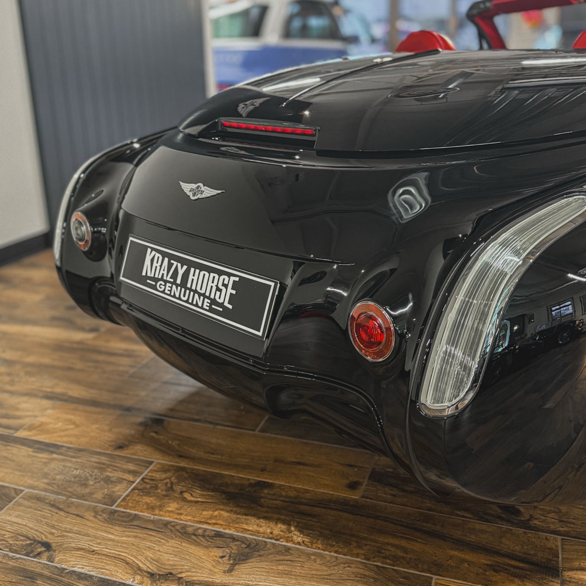 Morgan Aero 8 BMW 4.8 Ltr V8 - Morgan Port Black