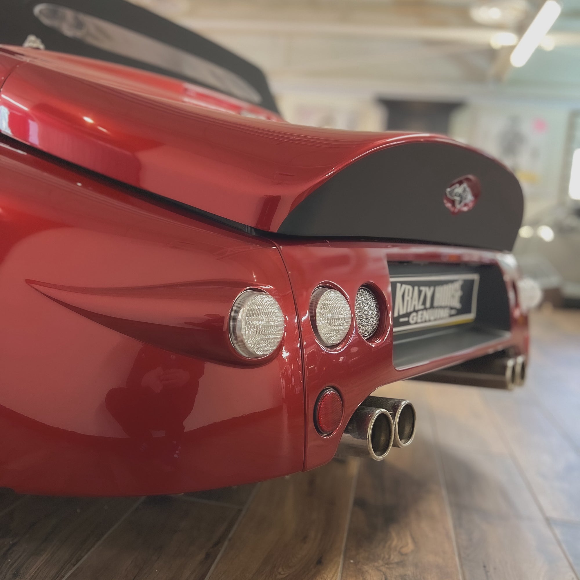 Morgan MK 3 Aero 8 - Crimson Chrome