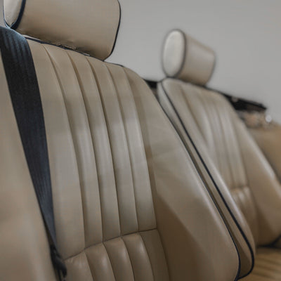 SOLD - Morgan Plus 4 Ford 2.0 duratech - Ferrari Midnight Blue