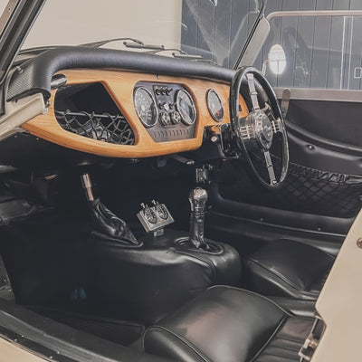 Morgan Plus 4 Super Sport No. 55 of 62 - Morgan old English white Interior