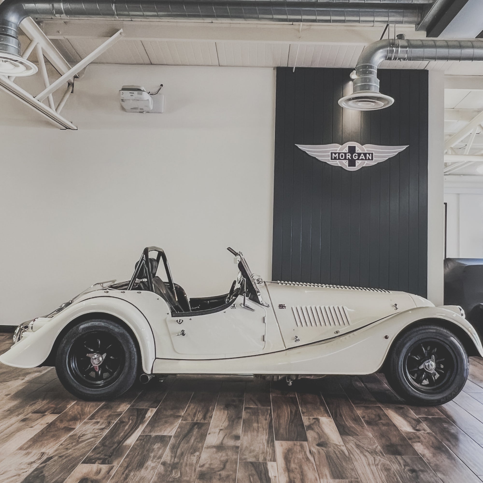 Morgan Plus 4 Super Sport No. 55 of 62 - Morgan old English white Interior