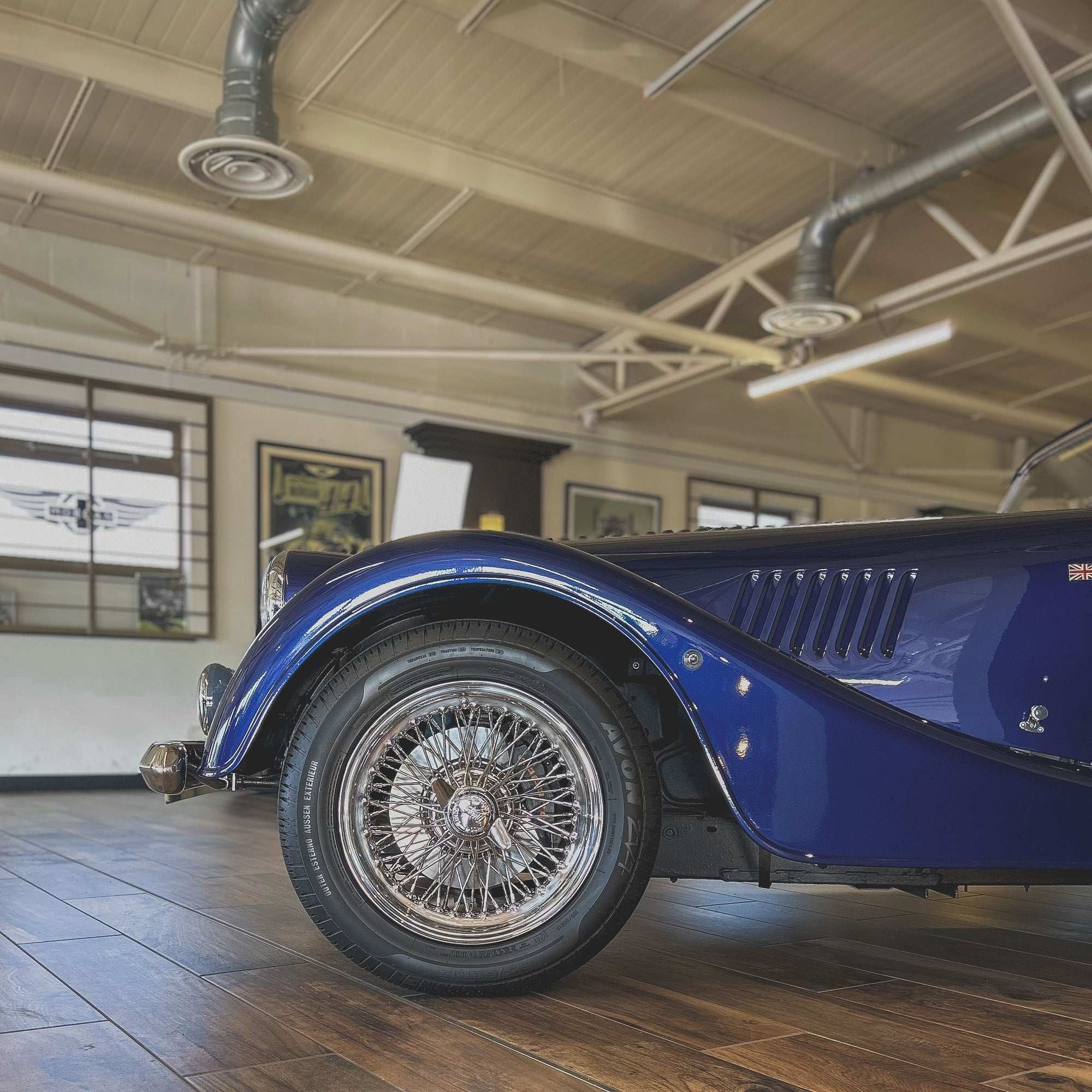 Morgan Plus 4 Ford 2.0 Twin Cam 16V - Midnight Blue Metallic