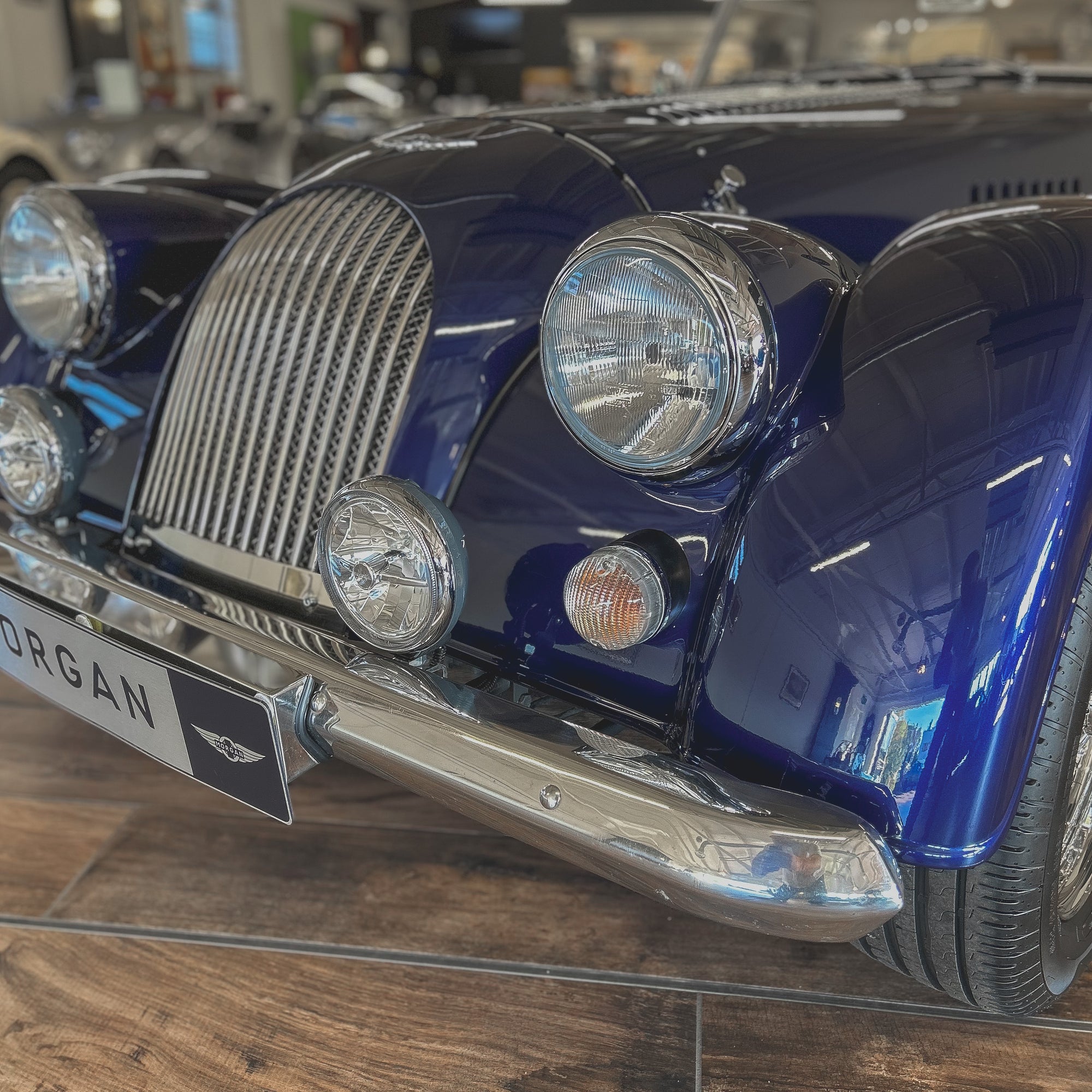 Morgan Plus 4 Ford 2.0 Twin Cam 16V - Midnight Blue Metallic