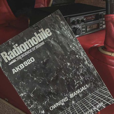 Morgan Plus 8 - Old English White