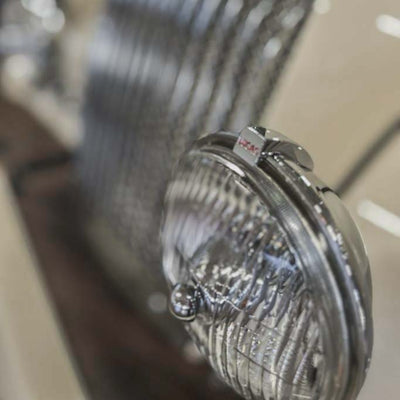 Morgan Plus 8 - Old English White