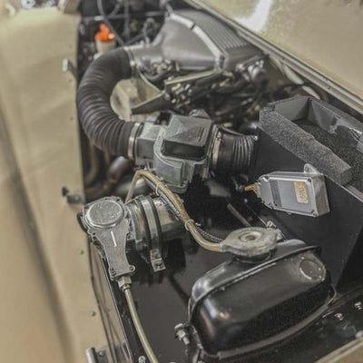 Morgan Plus 8 - Old English White