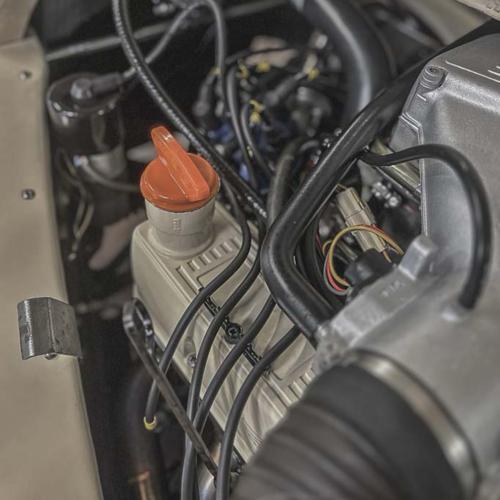 Morgan Plus 8 - Old English White