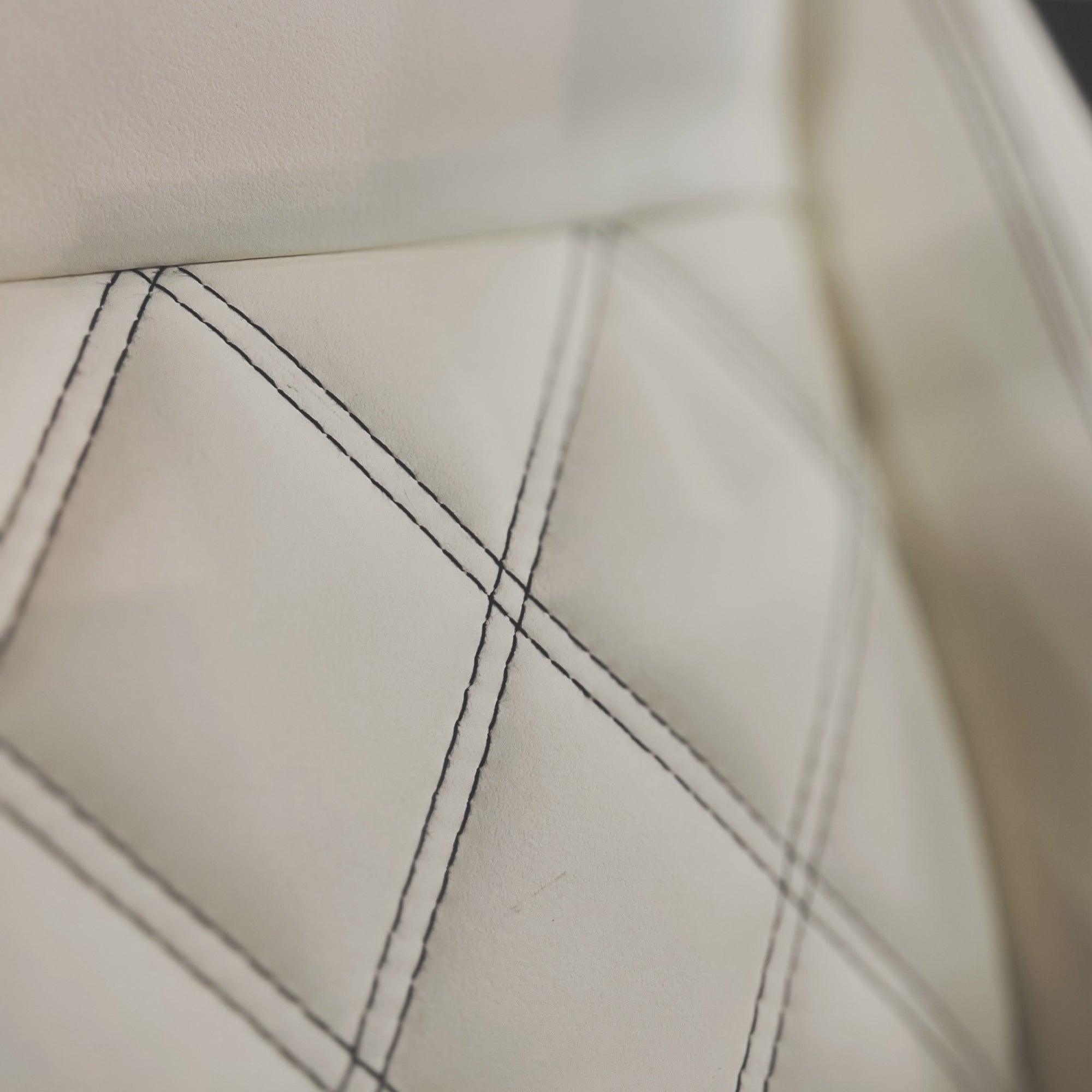 SOLD - Morgan Plus Four Auto - Morgan Sports Red