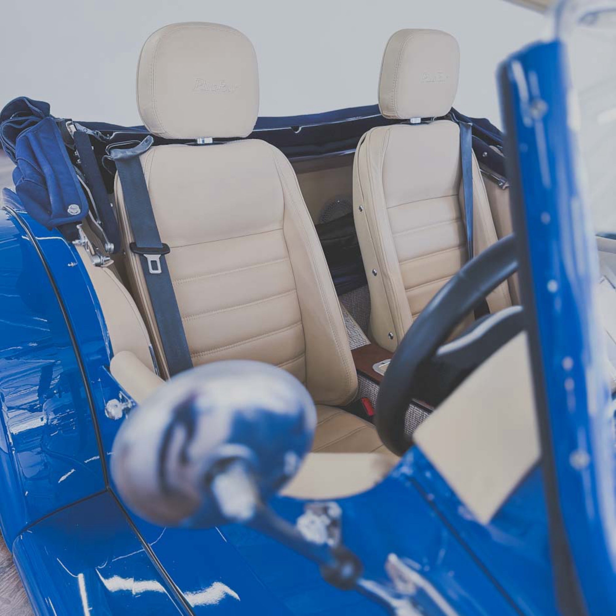 Morgan Plus Four - Lagoon Blue