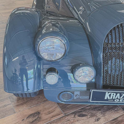 Morgan Plus Four Man - Vintage Dark Grey