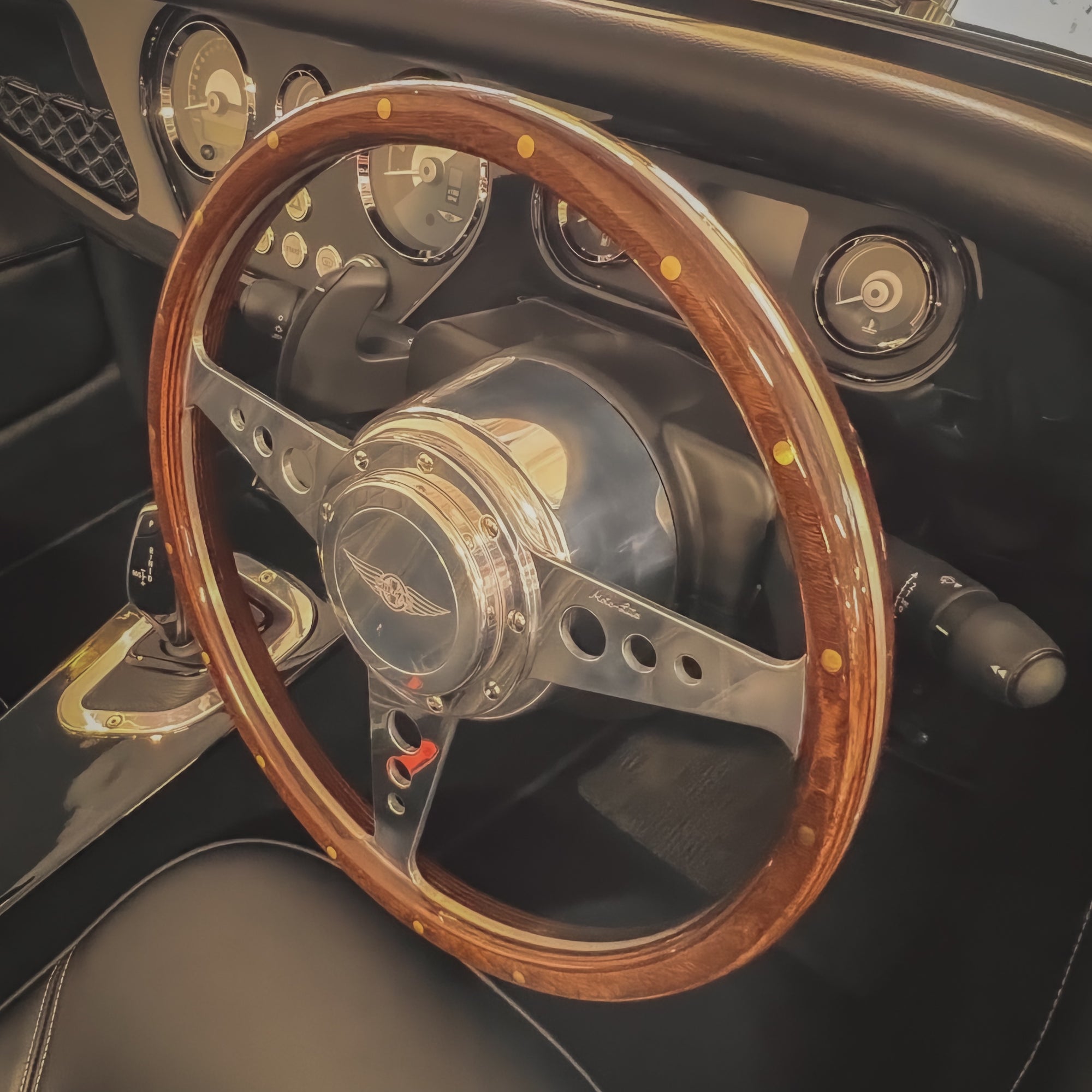 Plus Four Auto - Bentley Midnight Emerald Green