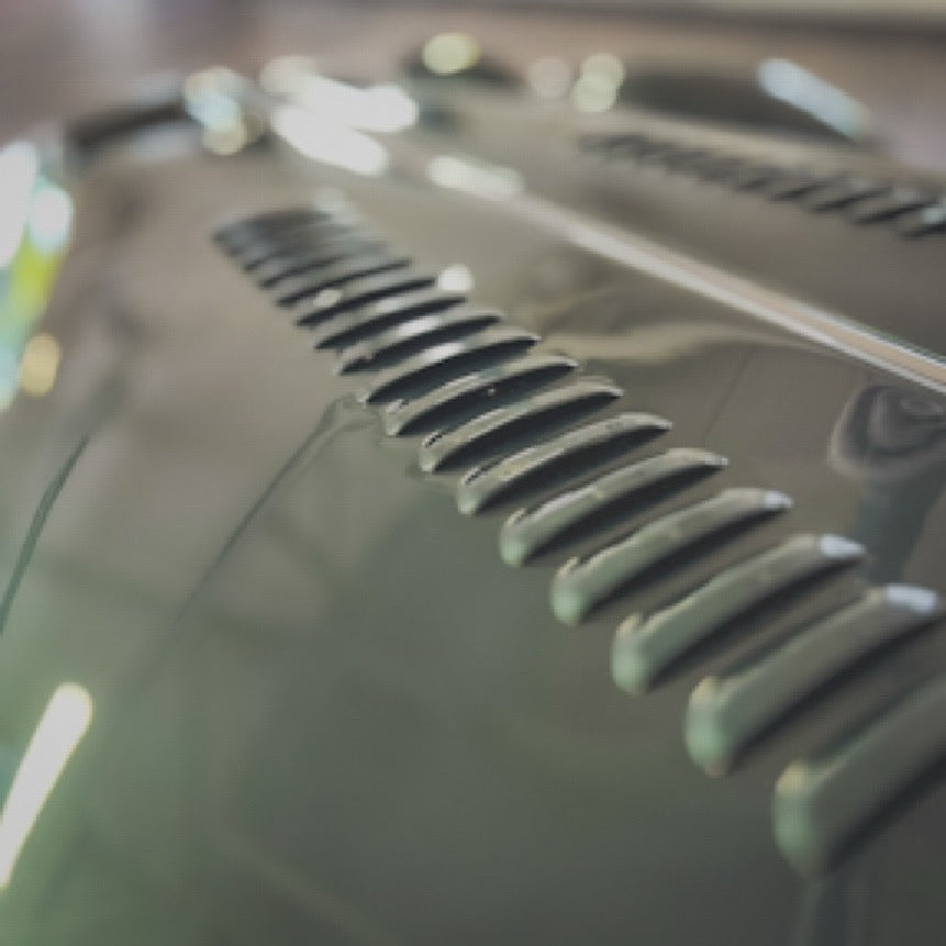 Morgan Plus Six - Porsche Aventurine Green