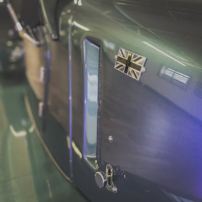 Morgan Plus Six - Porsche Aventurine Green