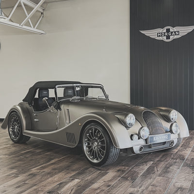 Morgan Plus Six - Shark Skin Satin Met