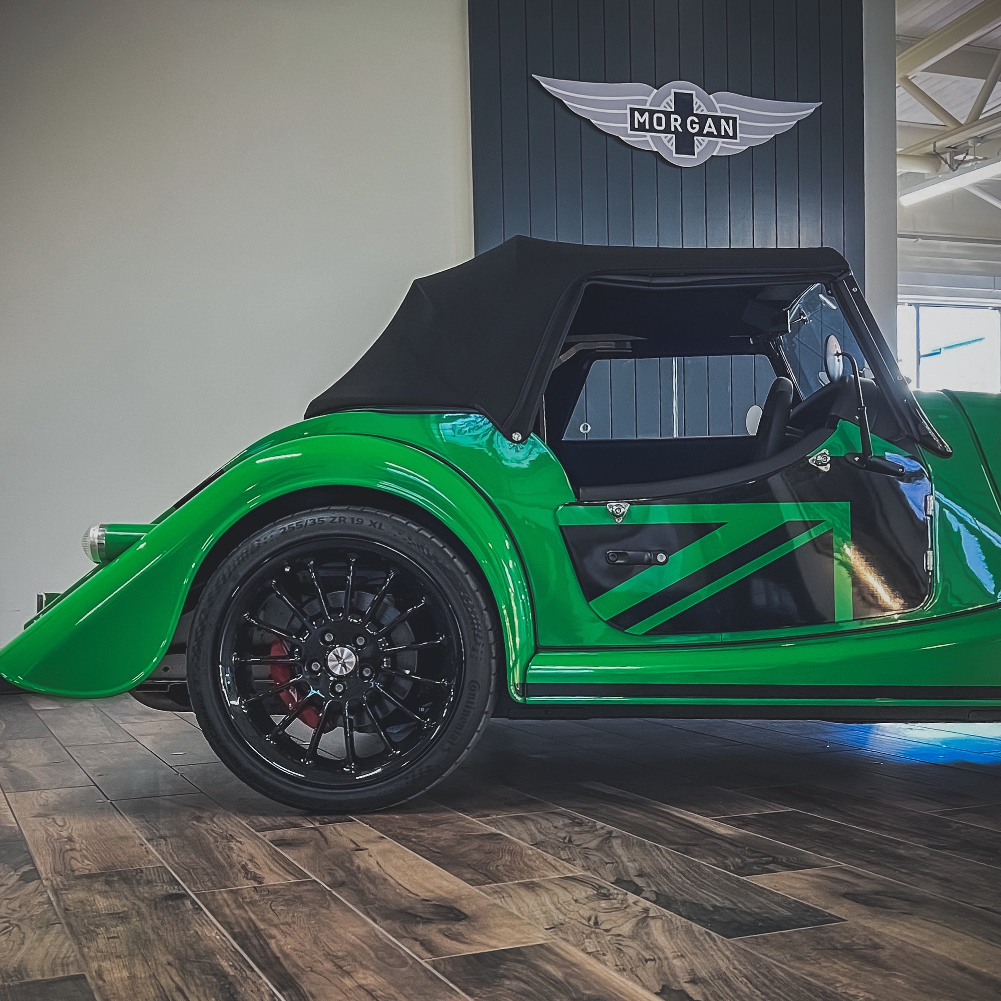 Morgan KHE (Krazy Horse Exclusive) Plus Six - Viper Green