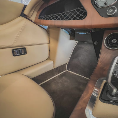 Morgan Plus Six - Bentley Cricket Ball