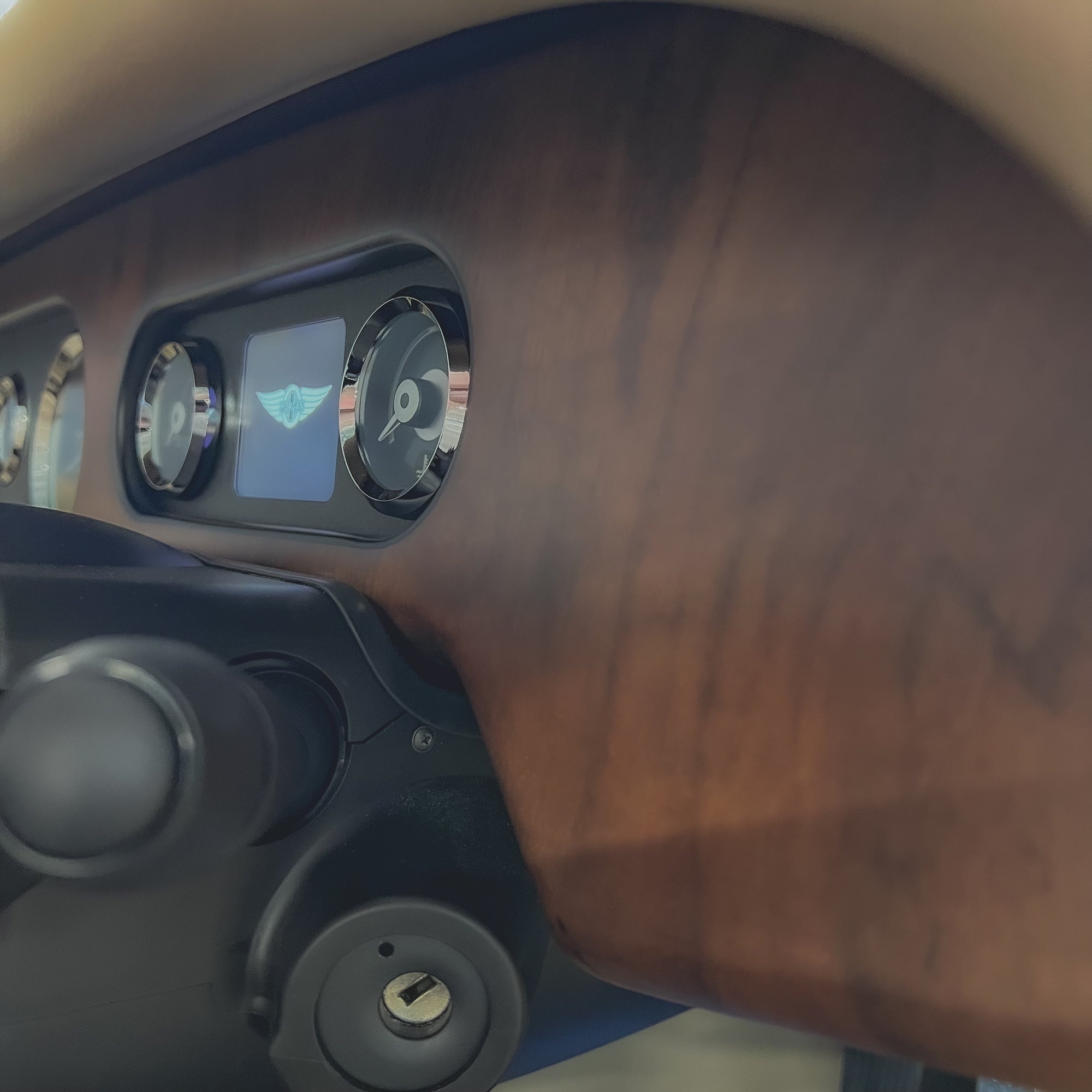 Morgan Plus Six - Bentley Cricket Ball