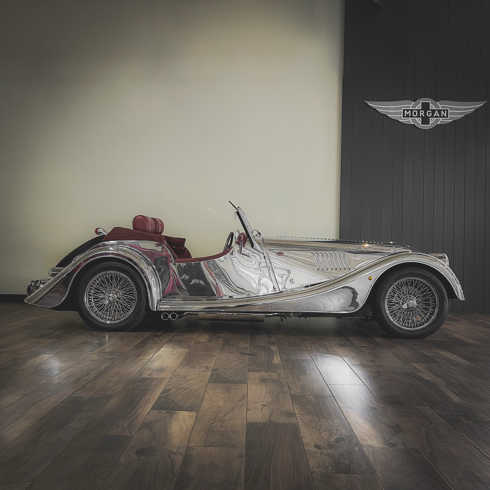 Morgan Roadster 3.7 V6 110 Edition - Hand polished Aluminium body
