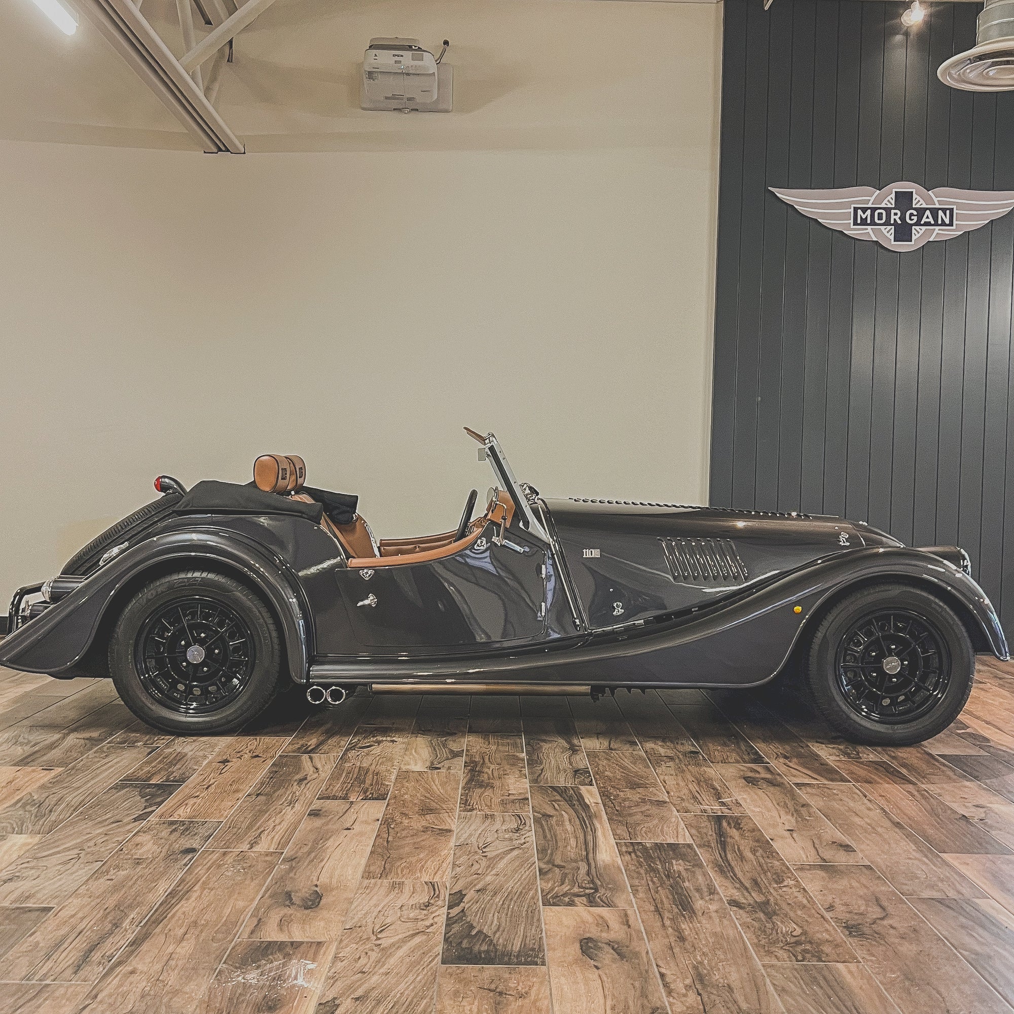 Morgan Roadster 3.7 V6 110 Edition - Morgan Dark Silver Metallic