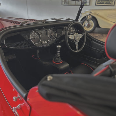 Morgan Roadster 3.7 V6 110 Edition - Morgan Sport Red