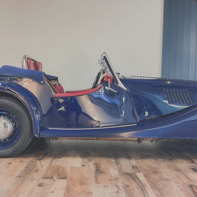 Morgan Roadster 3.0 - Morgan Indigo Blue