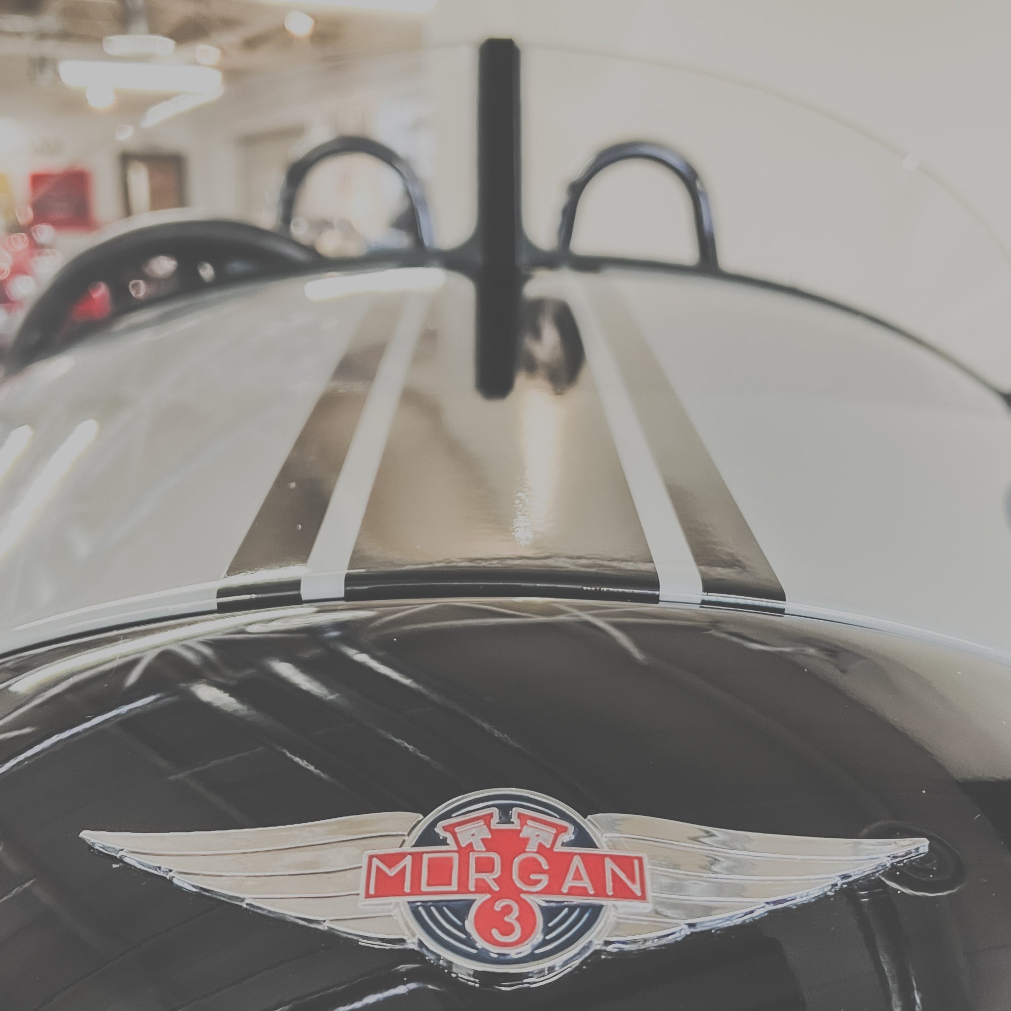 Morgan 3 Wheeler - Dove Grey