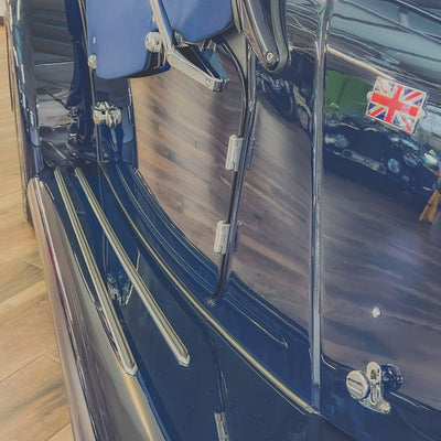 Morgan 23 Plus Four Auto - Classique Ferrari Blue