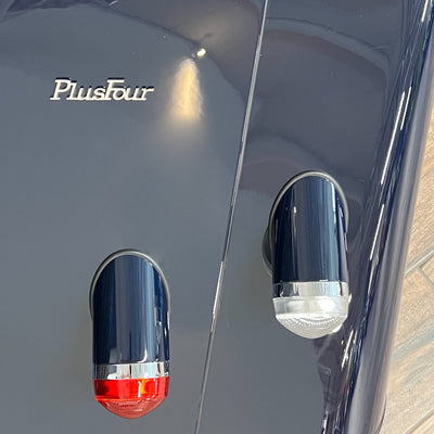 Morgan 23 Plus Four Auto - Classique Ferrari Blue