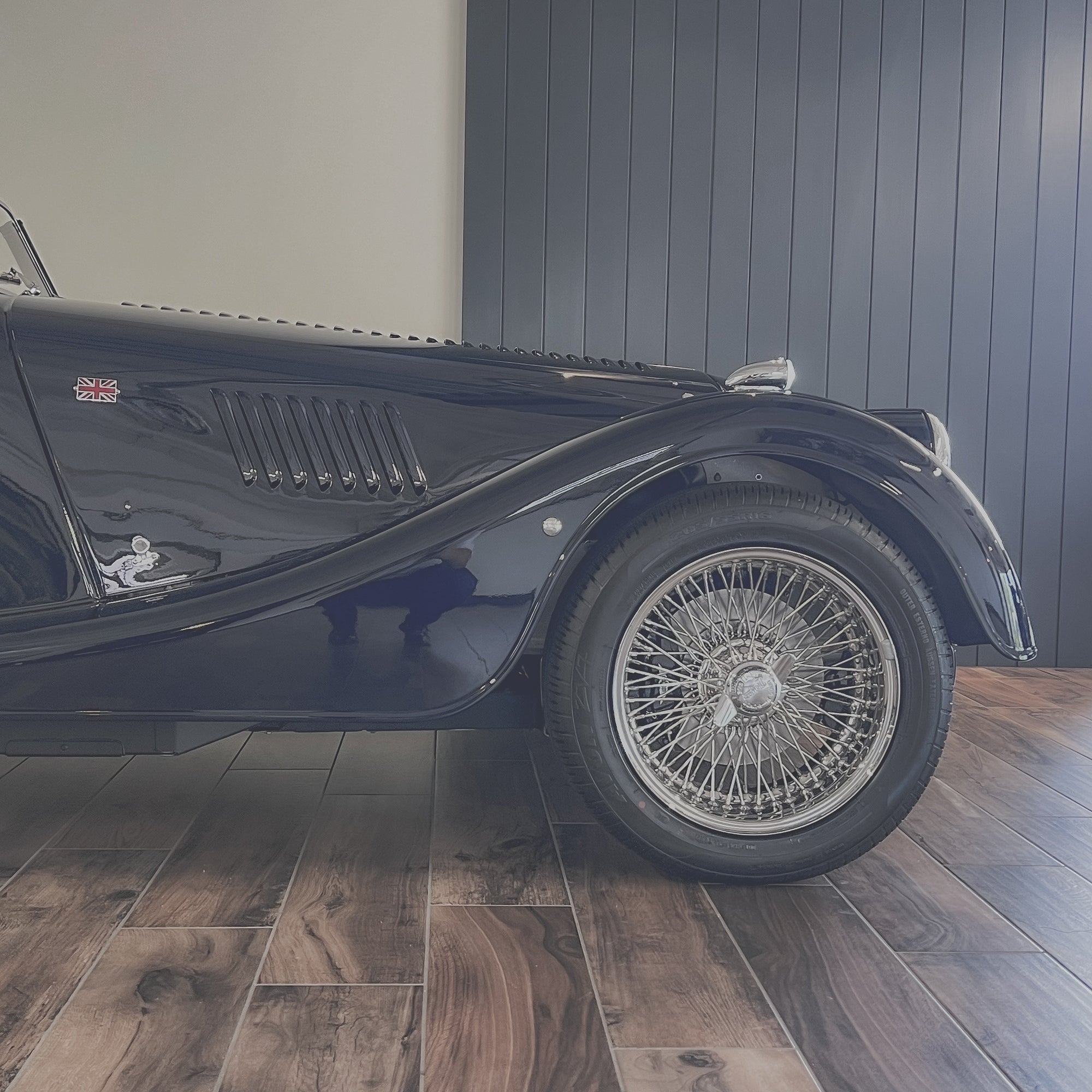 SOLD - Morgan 23 Plus Four Auto - Classique Ferrari Blue