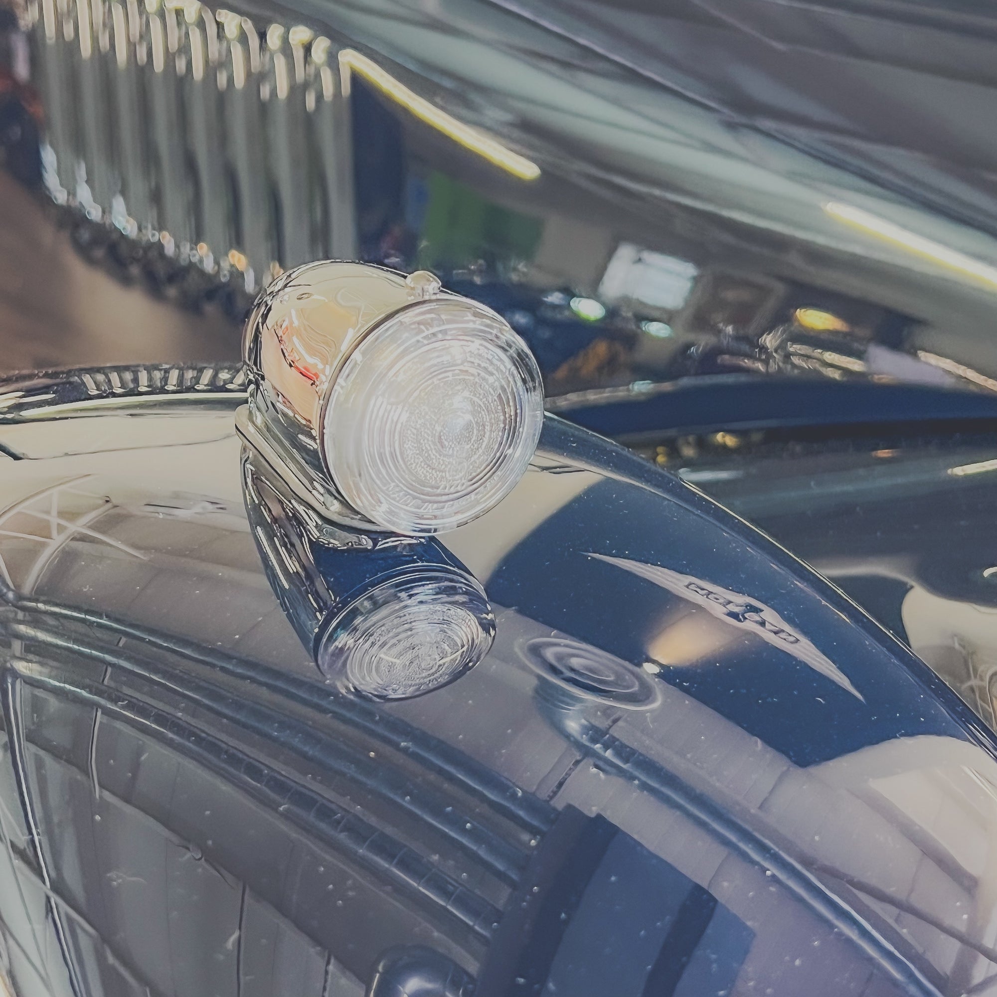 Morgan 23 Plus Four Auto - Classique Ferrari Blue