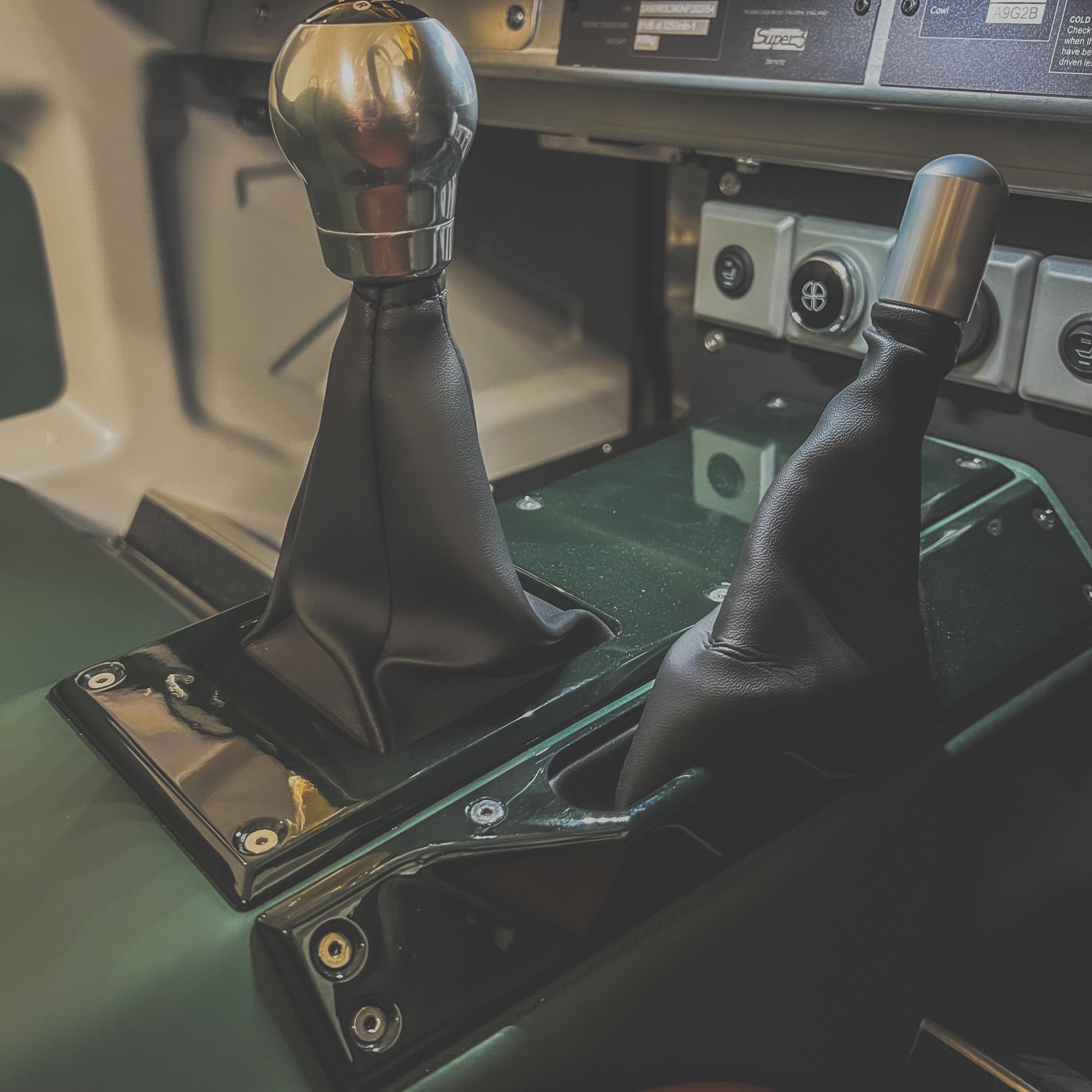 "WTF"KH new custom  Morgan Super 3 - Morgan Classic Jet Green