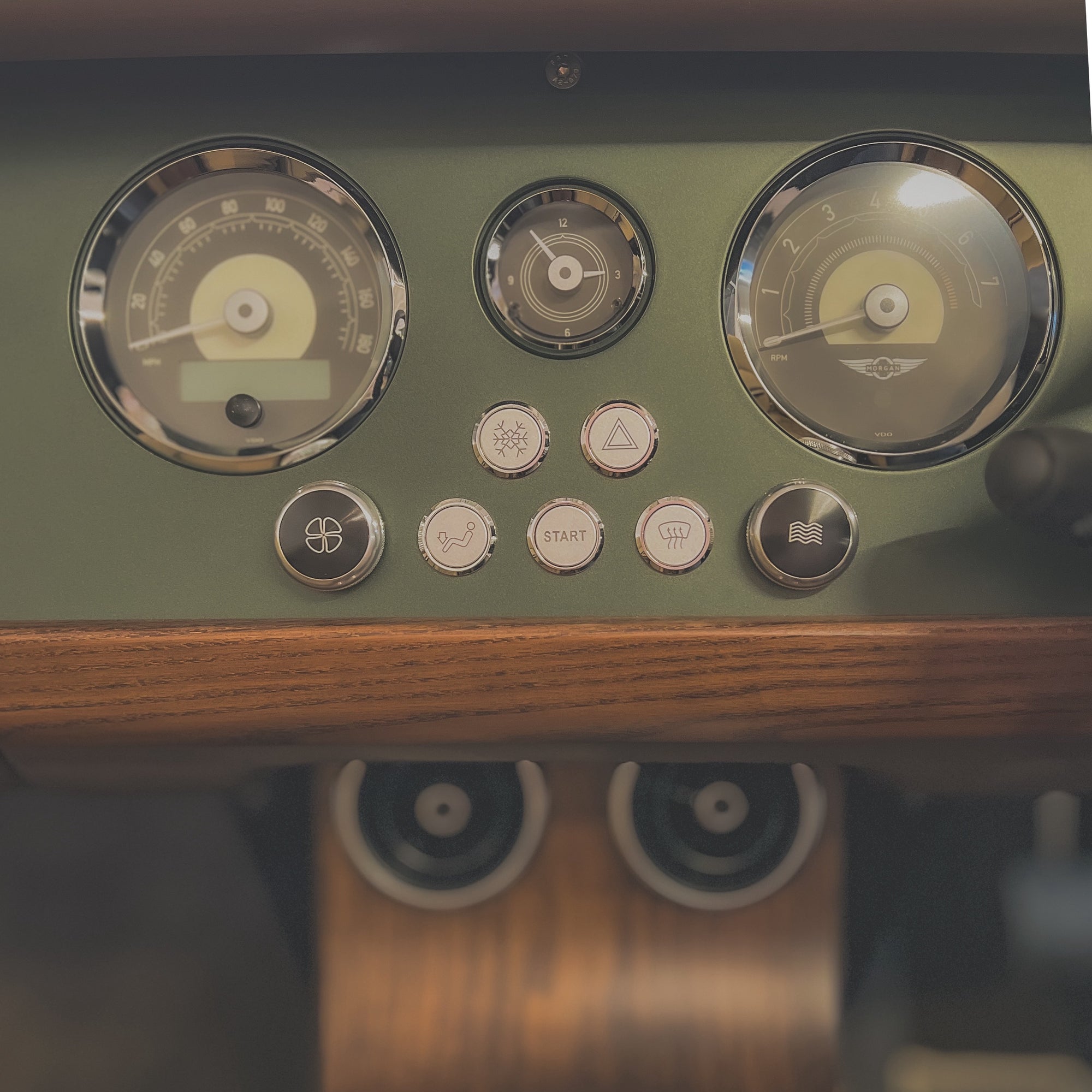 Morgan Plus Four 2.0 Auto - Plus Four 2.0 Auto