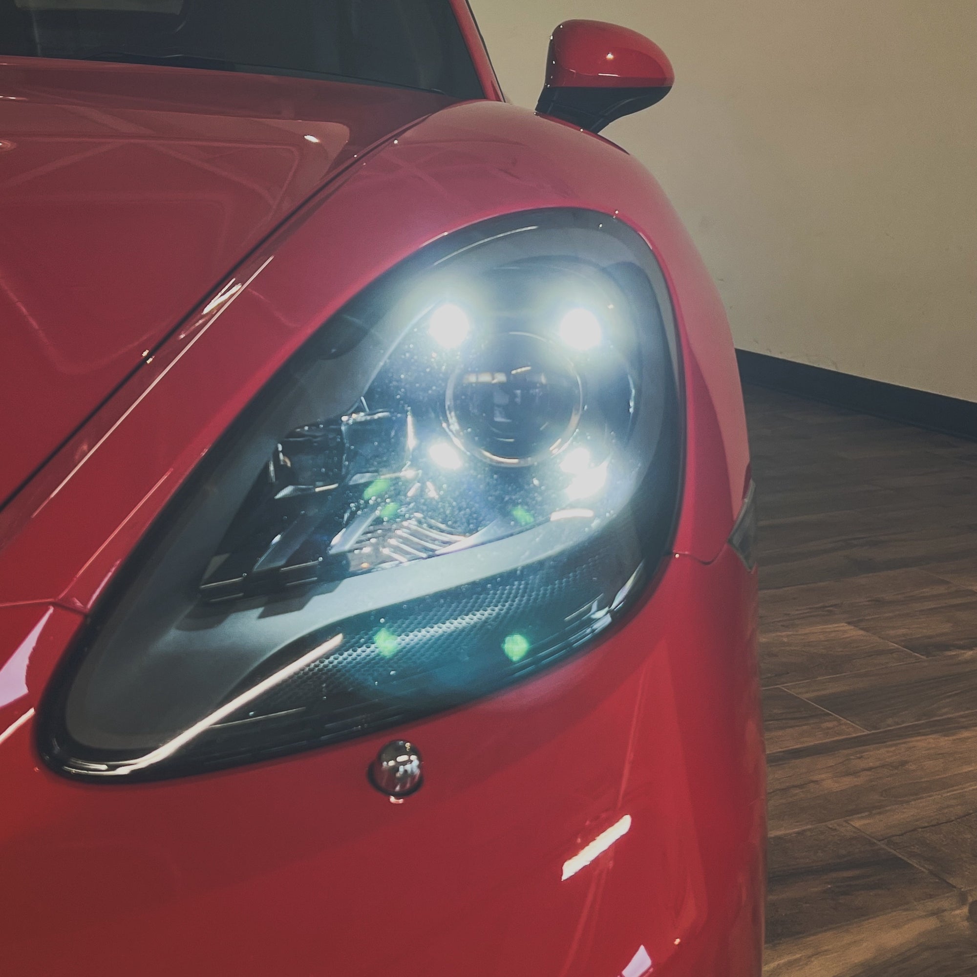 Porsche Boxster - Special colour to sample