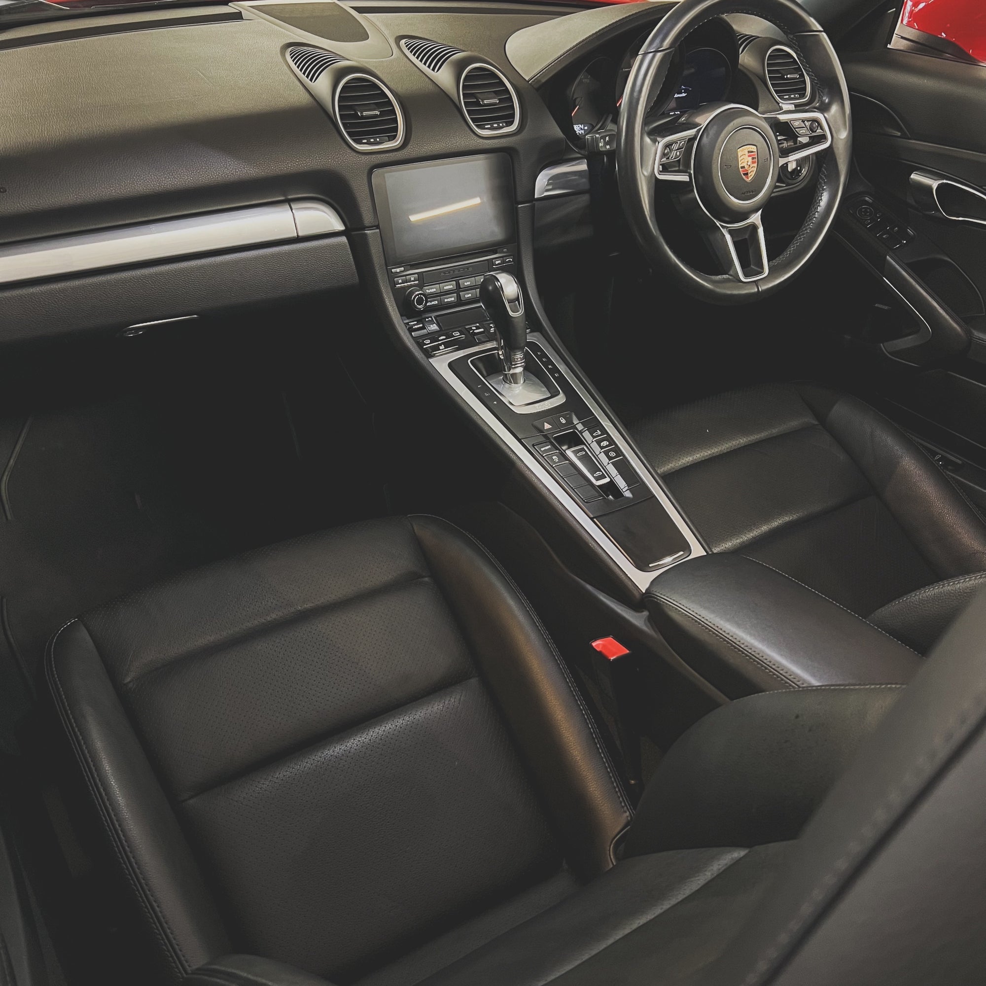 Porsche Boxster - Special colour to sample