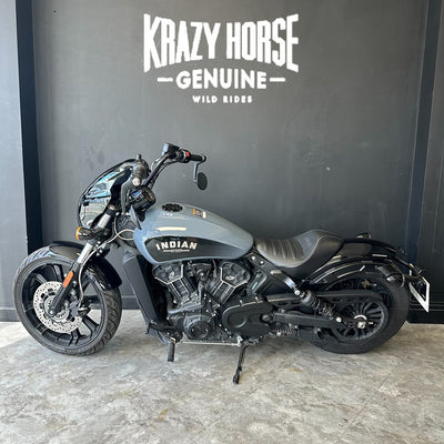 INDAIN SCOUT ROGUE -Stealth Grey - PRE LOVED