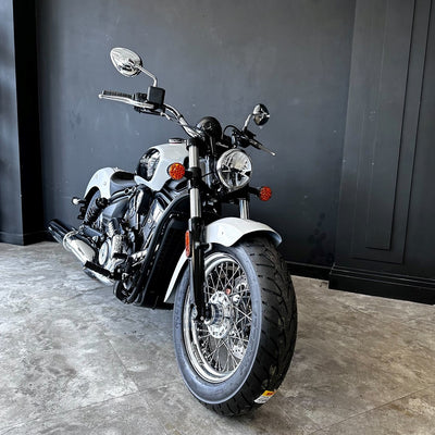 Indian Scout Classic Limited + Tech - Ghost White Metallic