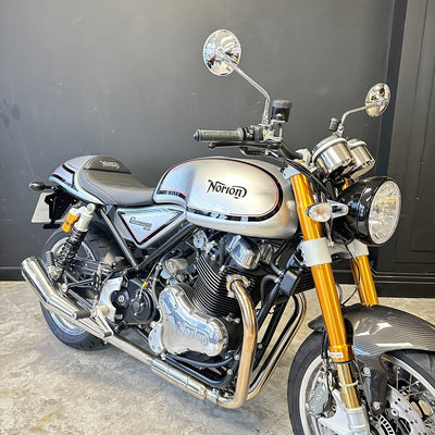Norton Commando 961 SP - Manx Silver - Preloved