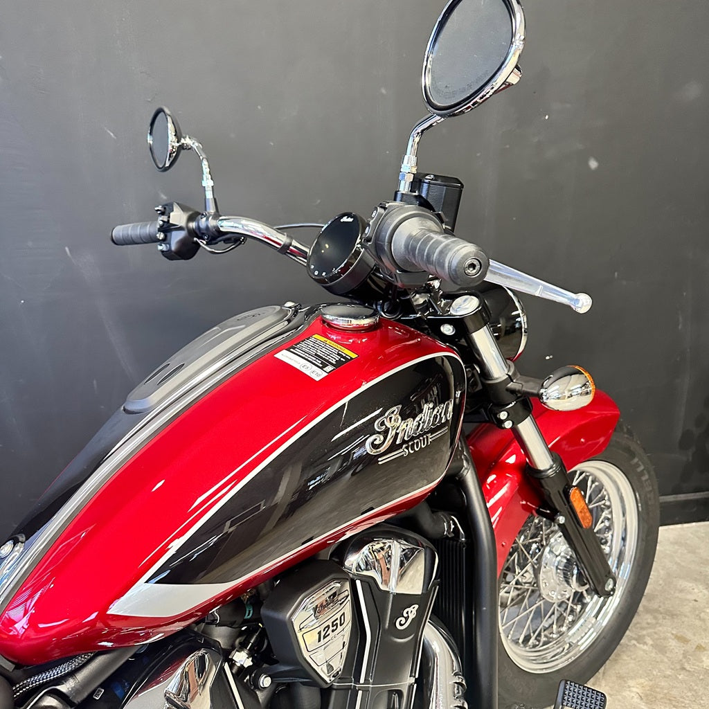 2025 Scout Classic Limited +Tech - Sunset Red Metallic