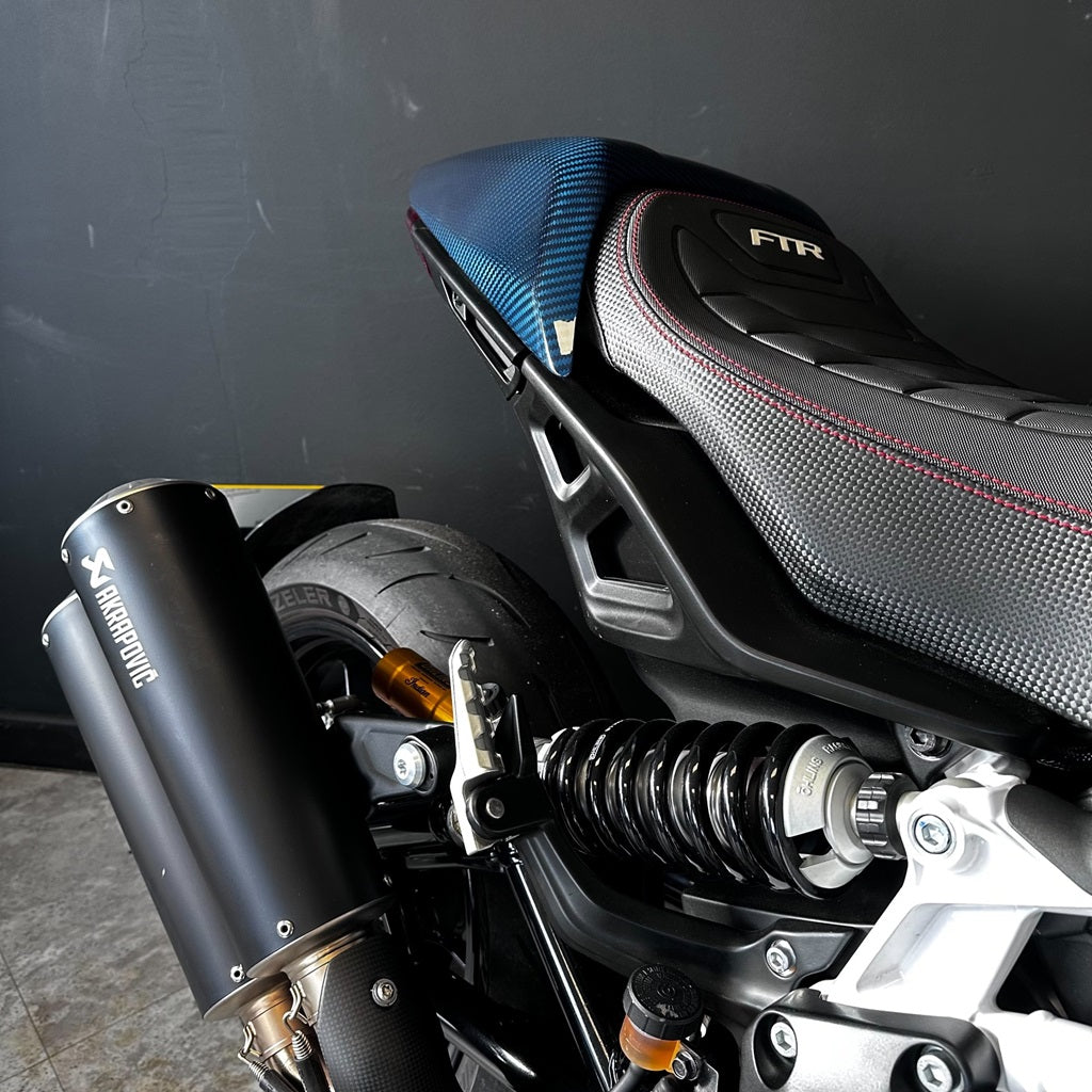 FTR Carbon LE 100% - No 27 of 400 - CARBON ON CANDY BLUE - PreLoved