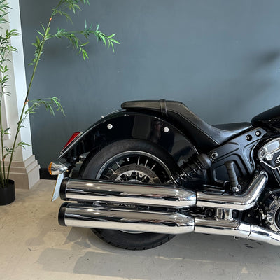 Indian Scout Classic -Gloss black - PreLoved