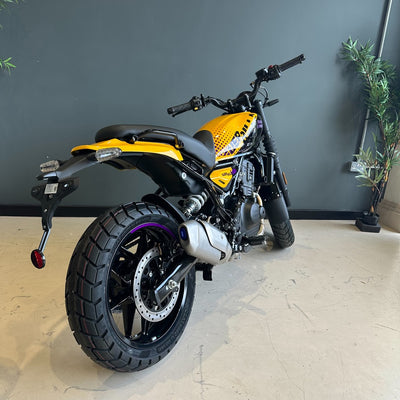 Royal Enfield Guerrilla 450 - Yellow Ribbon