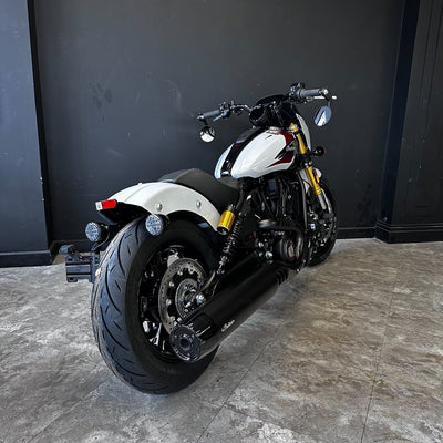 2025 Indian Scout 101 – GHOST WHITE