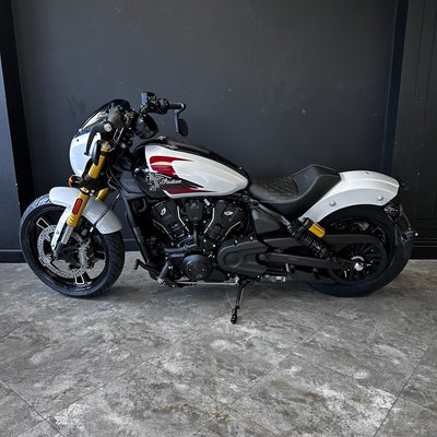 2025 Indian Scout 101 – GHOST WHITE