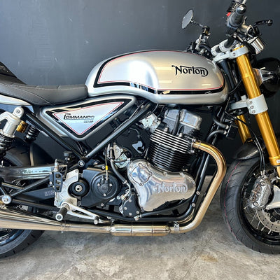 Norton Commando 961 Sport - Manx Silver