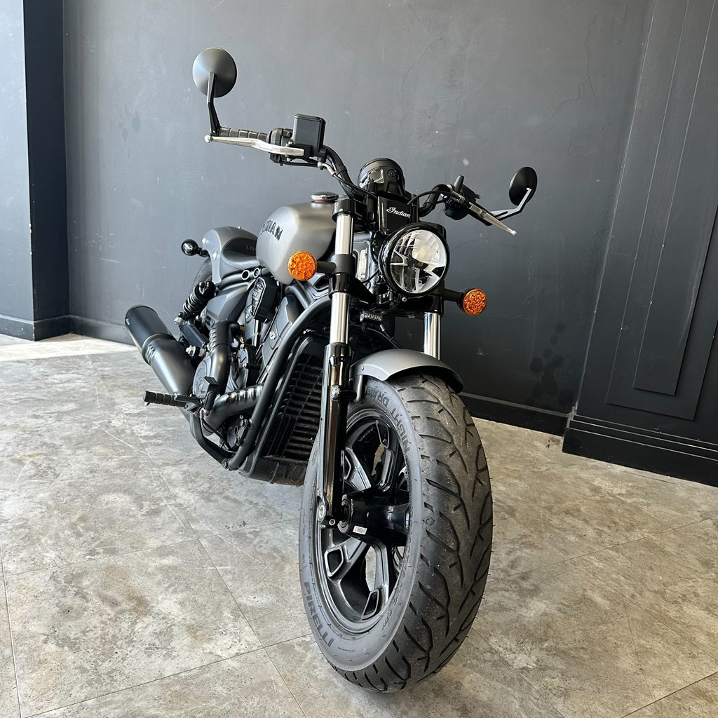 INDIAN SCOUT BOBBER LIMITED - SILVER - Preloved