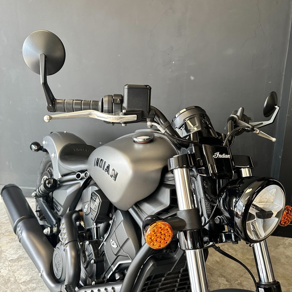 INDIAN SCOUT BOBBER LIMITED - SILVER - Preloved