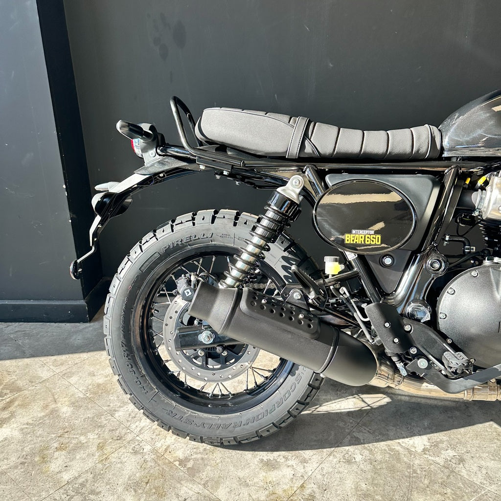 Royal Enfield Interceptor Bear 650 - GOLDEN SHADOW