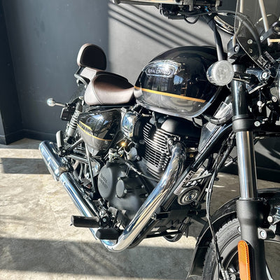Royal Enfield Meteor 350 - SUPERNOVA BLACK