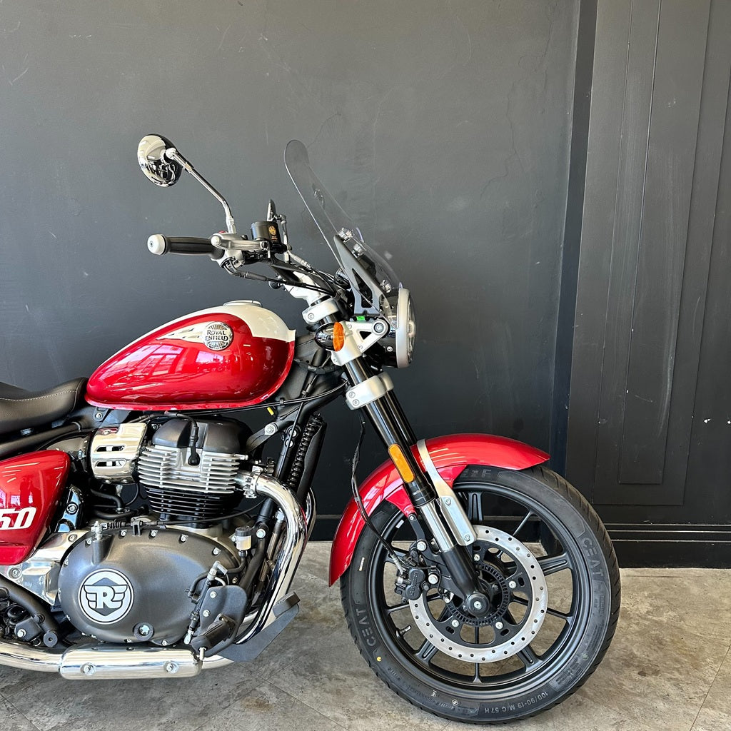 ROYAL ENFIELD SUPER METEOR 650 - Celestial Red